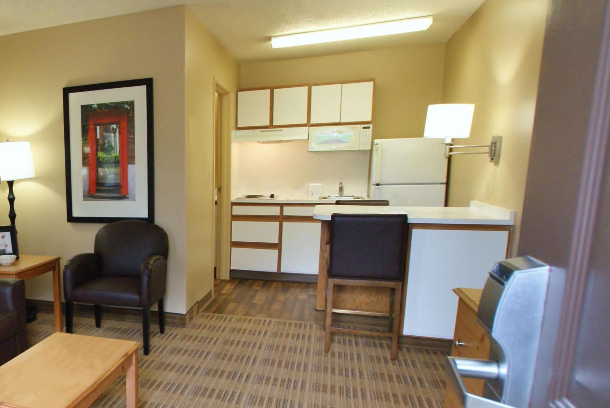 Extended Stay America Select Suites - Durham - University - Ivy Creek Blvd Luaran gambar