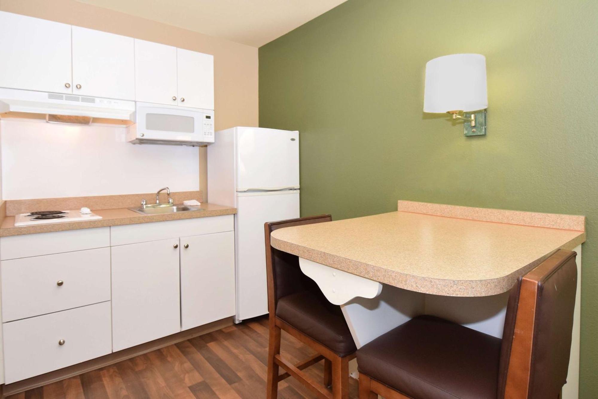 Extended Stay America Select Suites - Durham - University - Ivy Creek Blvd Luaran gambar