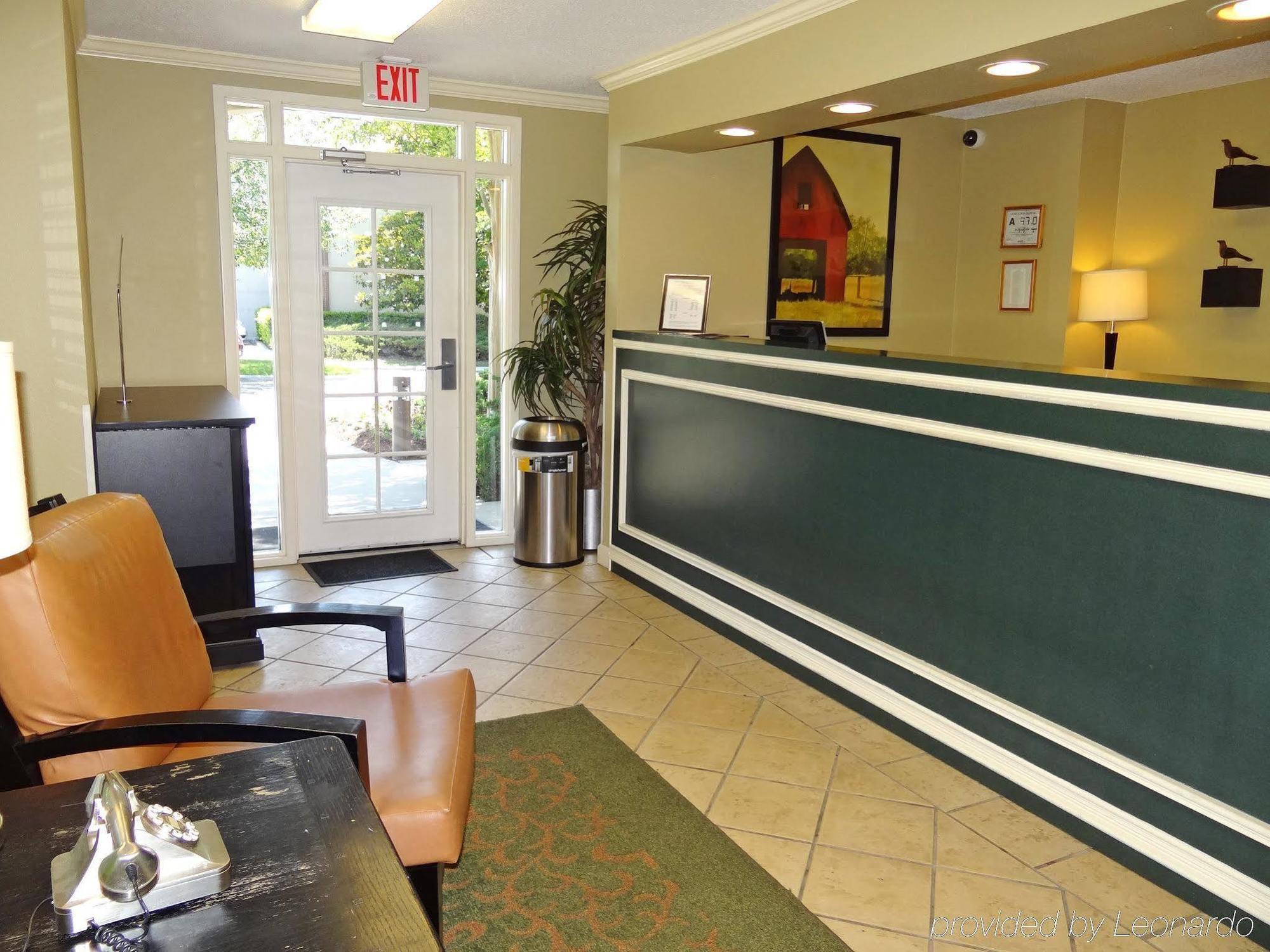 Extended Stay America Select Suites - Durham - University - Ivy Creek Blvd Luaran gambar